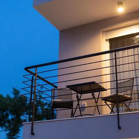 Villa Vista Deluxe Malinska Exterior photo