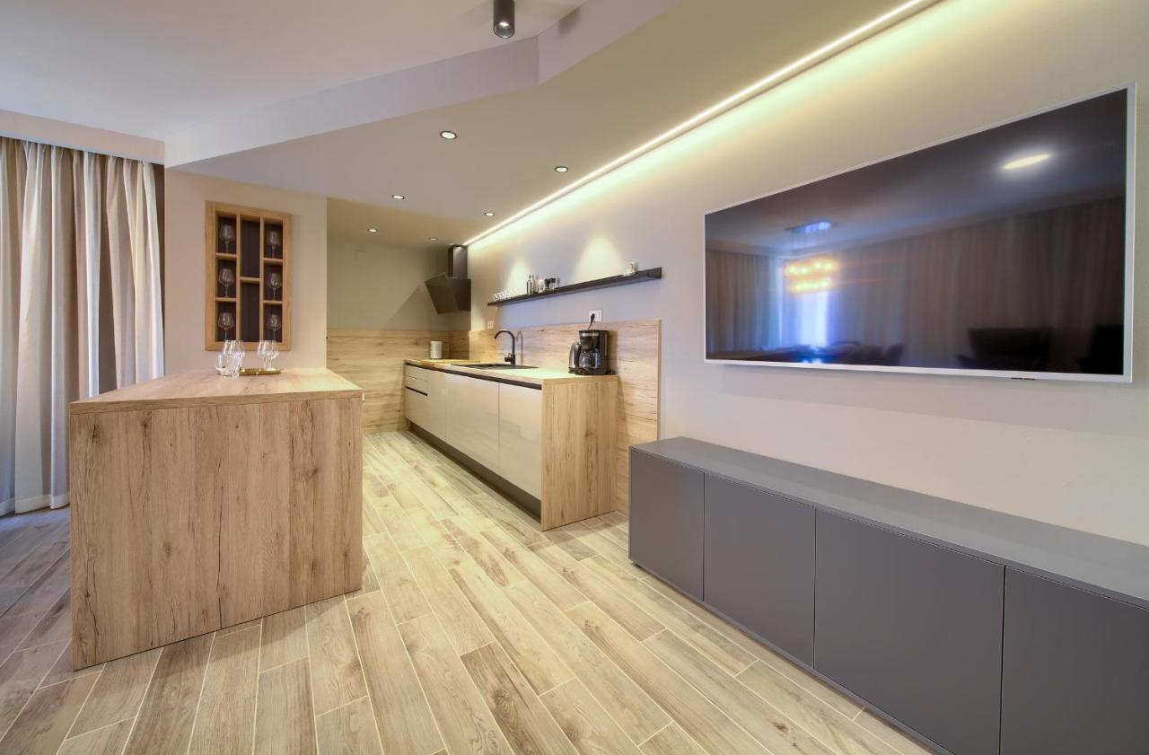 Vista Deluxe Apartment Malinska