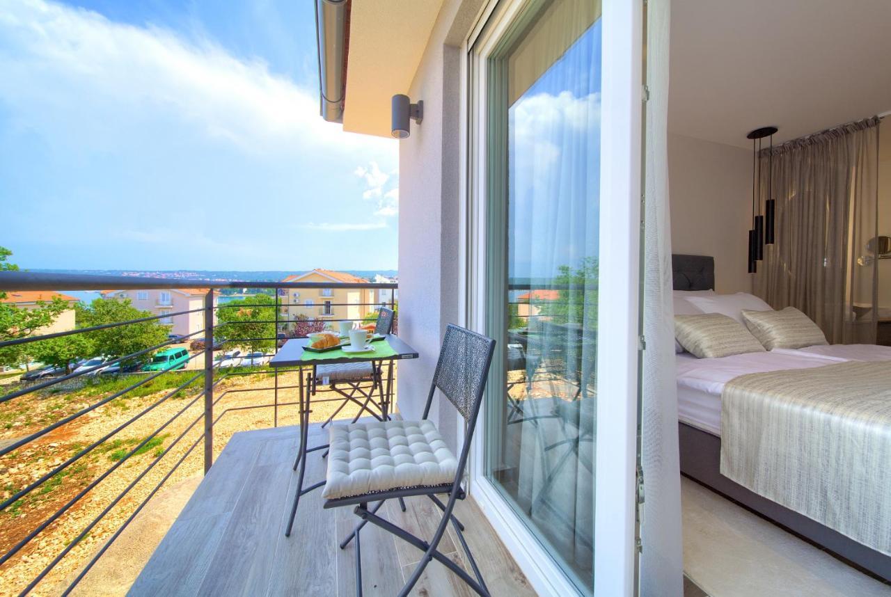 Vista Deluxe Apartment *